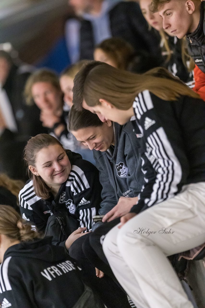 Bild 55 - VR Bank Cup Horst